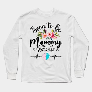 Mommy Est 2023 Pregnancy Announcement Floral Long Sleeve T-Shirt
